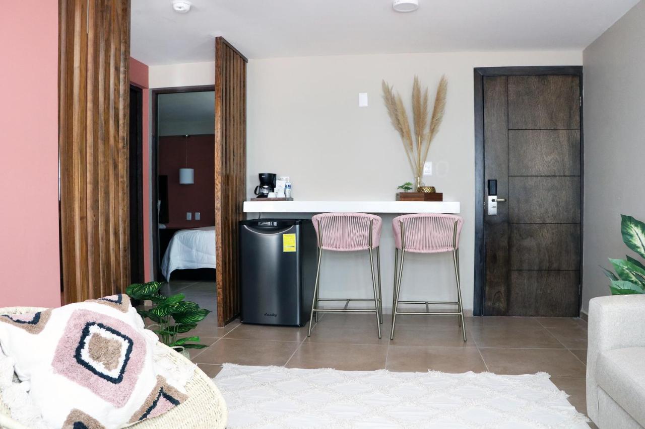 Saint George Hotel - Spa & Temazcal 테키스키아판 외부 사진