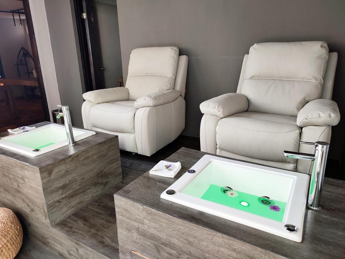 Saint George Hotel - Spa & Temazcal 테키스키아판 외부 사진